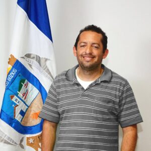 Morador de Búzios completa 20 anos como servidor público