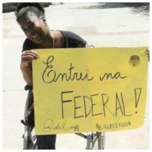 Estudante de pedagogia da UFF de Niterói pede doações para continuar estudos