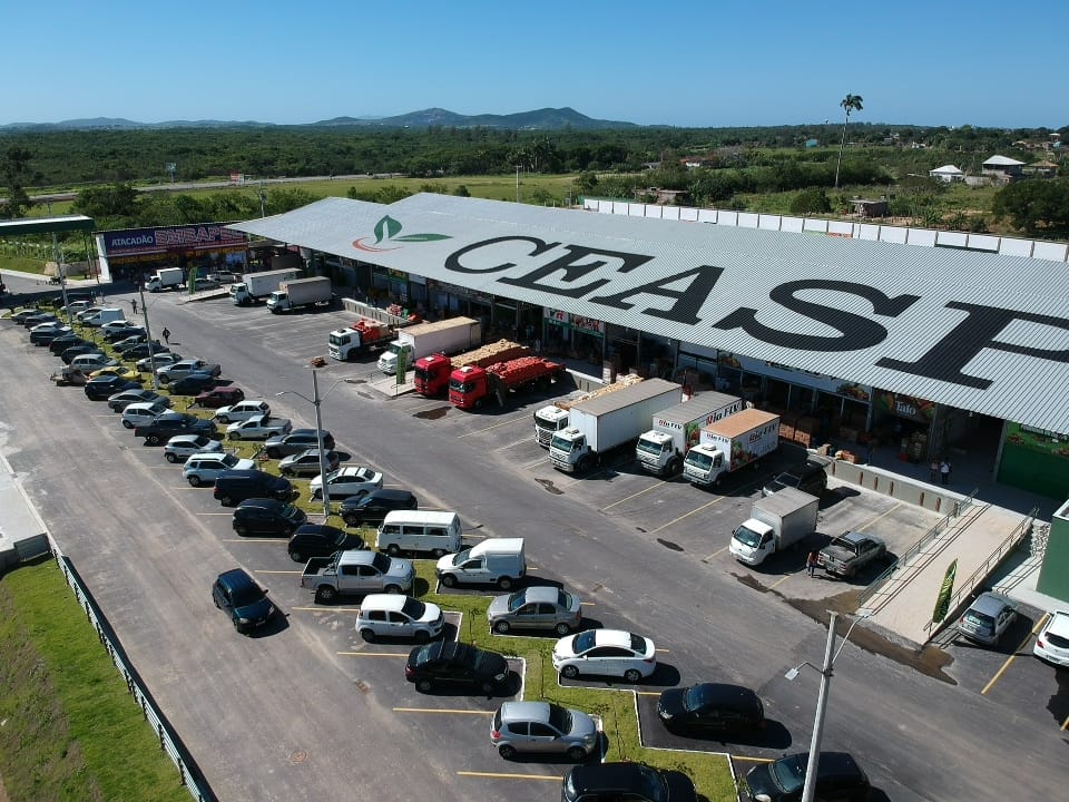Nesta primeira etapa de obras, o CEASP conta com mais de 150 boxes e 27 lojas abertos ao público. Foto Gustavo Scarambone
