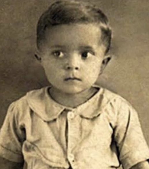 Lula, ainda criança, por volta dos 5 anos de idade - reprodução da internet