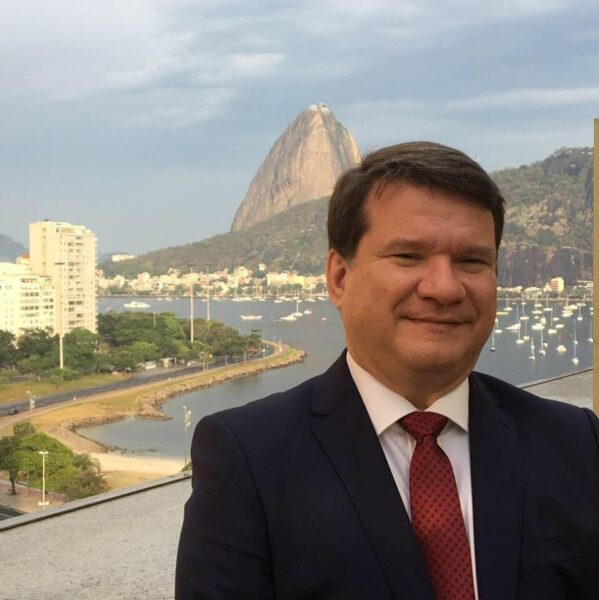 Ricardo Lodi, advogado, jurista deixa a reitoria da UERJ e anuncia a pré-candidatura a deputado federal pelo PT
