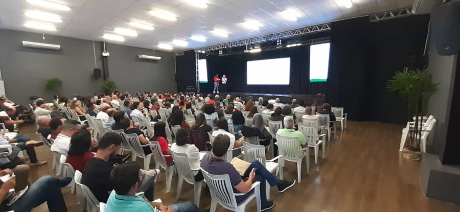 Encontro de vitivinicultura reúne mais de 600