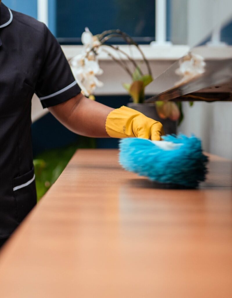 Pesquisa aponta alta na contratação de limpeza terceirizada