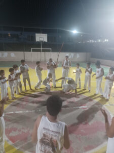 Prefeitura de Búzios expande aulas de Capoeira gratuitas para crianças e adultos