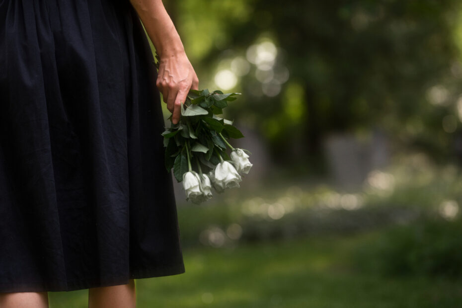 Especialista alerta sobre golpe do plano funeral