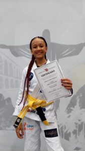 Gabi Yamaguchi conquista prata no Campeonato Robson Gracie e recebe título de Campeã do Ranking Estadual