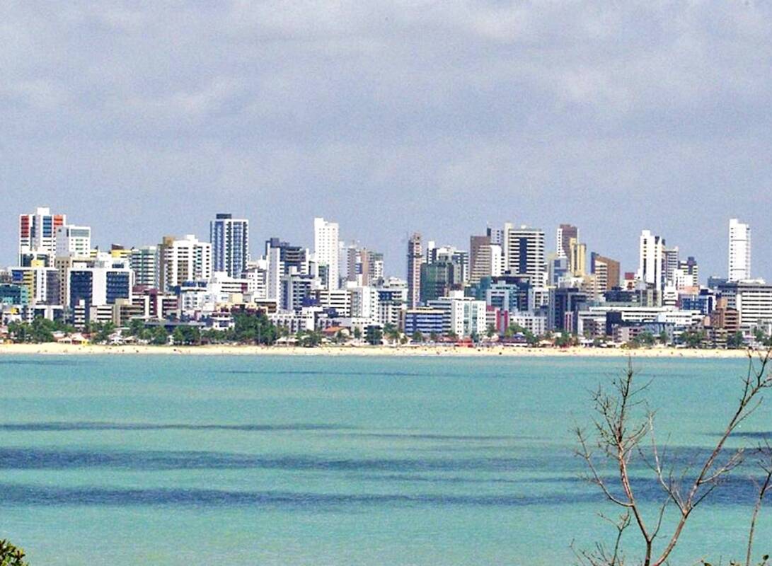 João Pessoa desponta no turismo e tem boom imobiliário