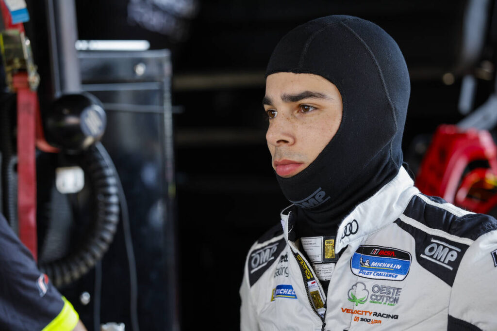 Celso Neto encerra temporada de estreia na IMSA TCR, nos EUA