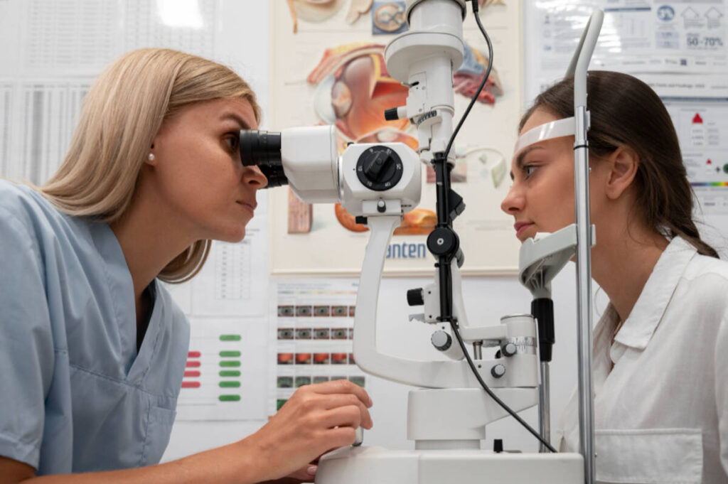 Roturas retinianas podem evoluir para descolamento de retina