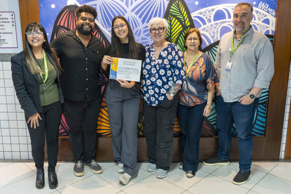 Vó Alzira realiza ação de Dia das Crianças na Casa Ronald