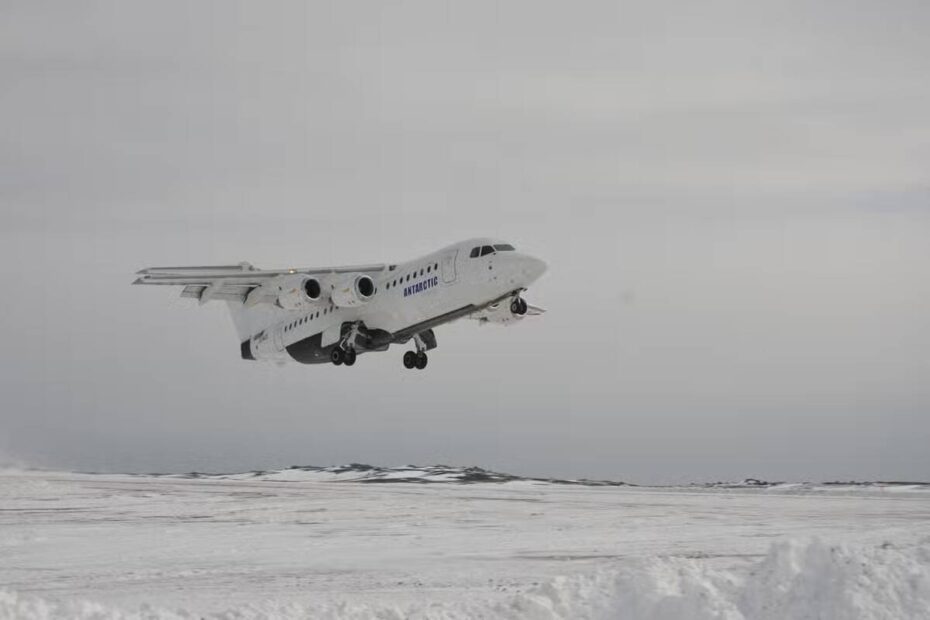 Civitatis lança expedições à Antártida de avião ou cruzeiro