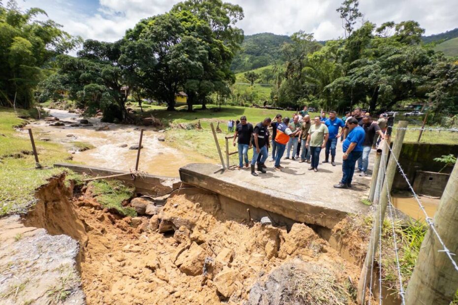 Temporal provoca alagamentos e suspende aulas em Rio das Ostras e eleva nível de rios em Casimiro de Abreu. Defesa Civil mantém alerta para novas pancadas fortes / foto divulgação
