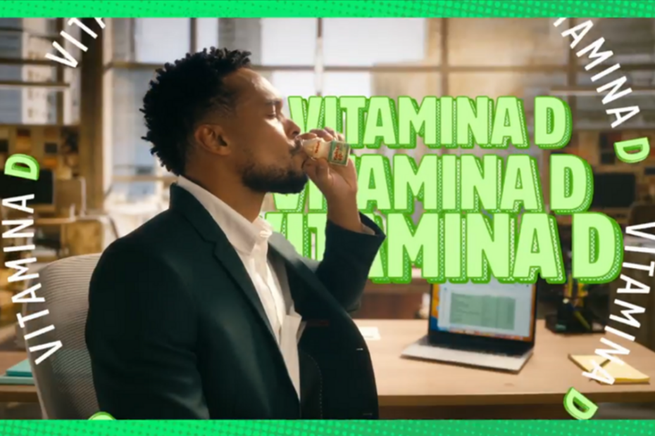 Campanha destaca o Yakult 40 com vitamina D