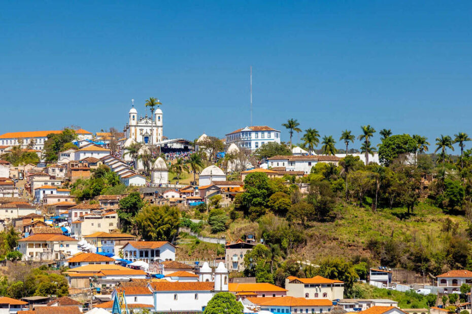 Municípios mineradores debatem riscos da mineração em MG