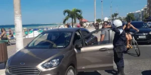 Motorista é preso por embriaguez ao volante após dirigir em zigue-zague em Cabo Frio