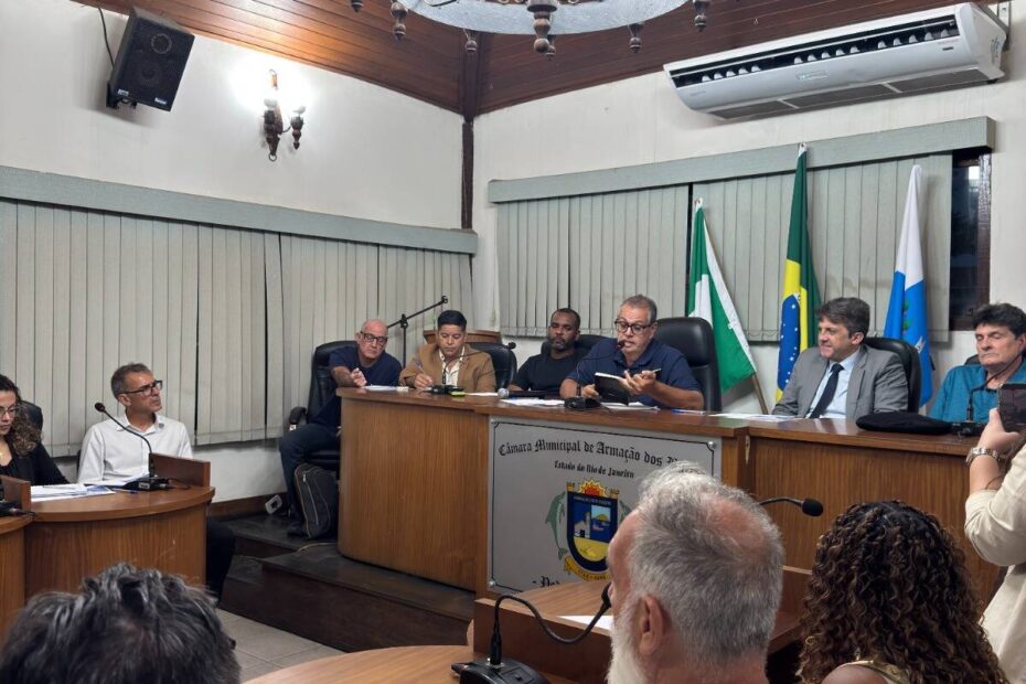 Audiência em Búzios debate poluição no Rio Una com especialistas, autoridades e moradores afetados na região / foto divulgação