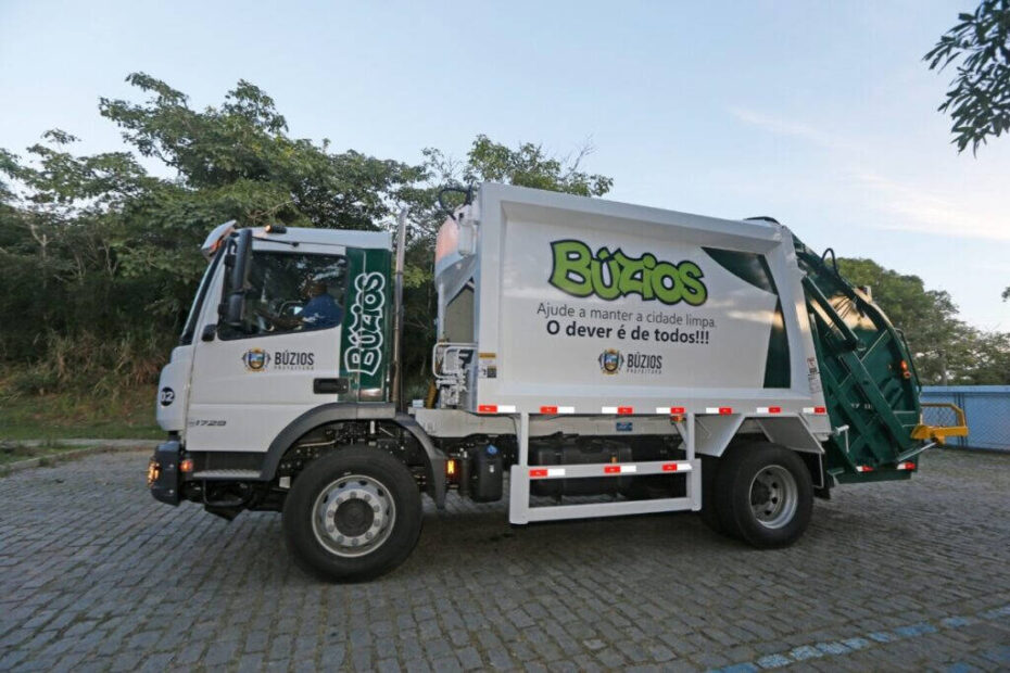 Búzios inicia renovação da frota de lixo com caminhões novos e monitoramento em tempo real no serviço de coleta / foto divulgação