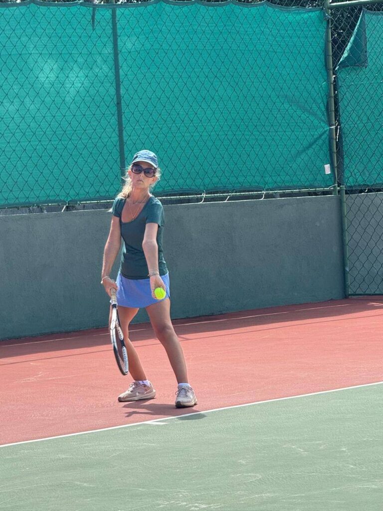 Luciana Videla vence torneio feminino de tênis em Búzios e reforça crescimento do esporte na cidade com novas atletas / foto divulgação