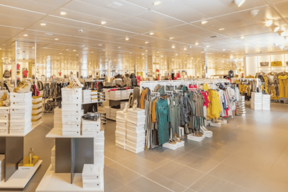 Pesquisa revela os itens de moda mais comprados no Brasil