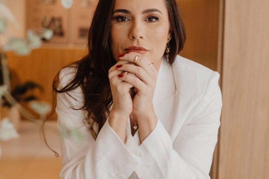 Paula Francine amplia atendimentos com harmonização facial e Ultraformer em Búzios com foco natural / Crédito da Imagem: Divulgação