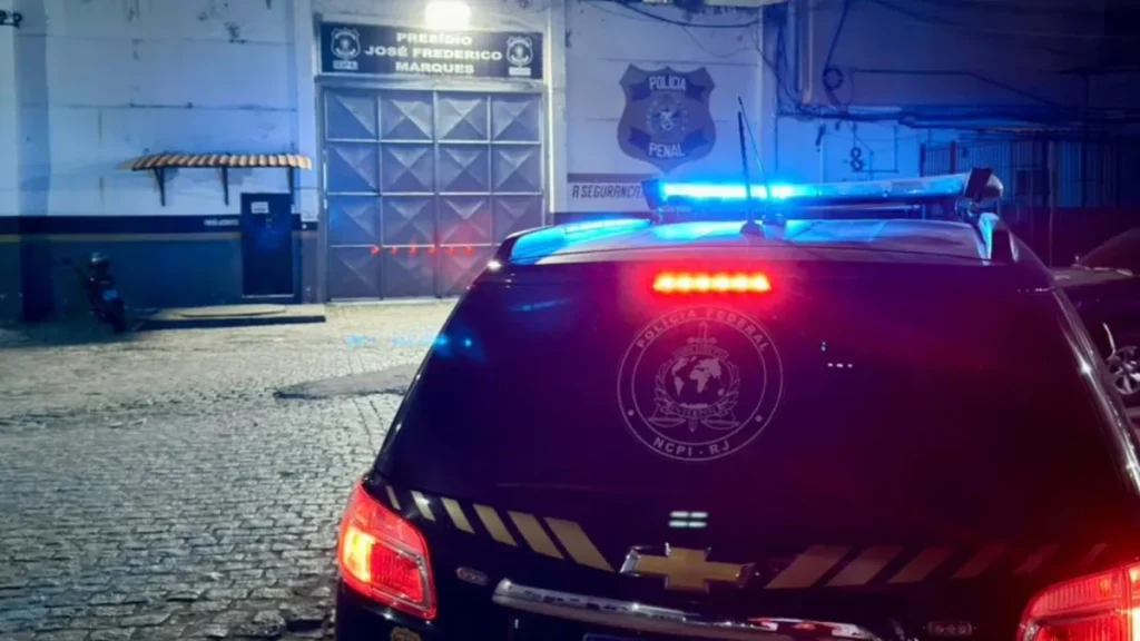 PF prende argentino foragido da Interpol em Búzios por crimes ligados à violência de gênero e armas / Crédito da Imagem: Reprodução da PF