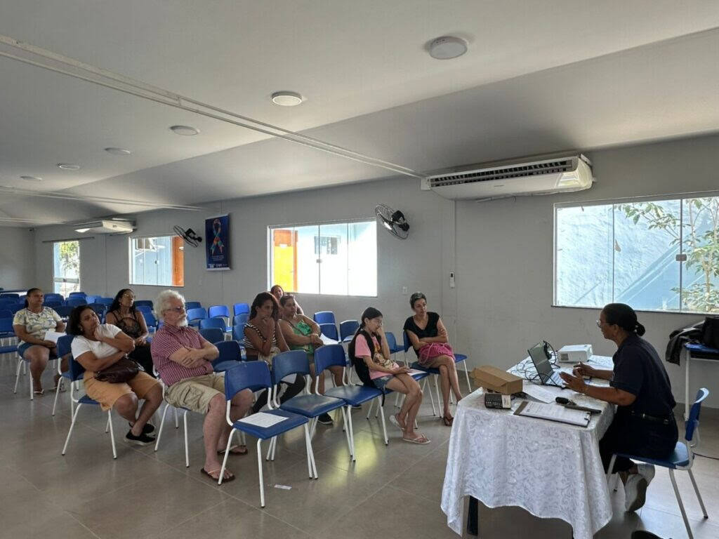 Búzios orienta famílias sobre HPV e prepara vacinação de alunos em escola com atualização da caderneta infantil / foto divulgação