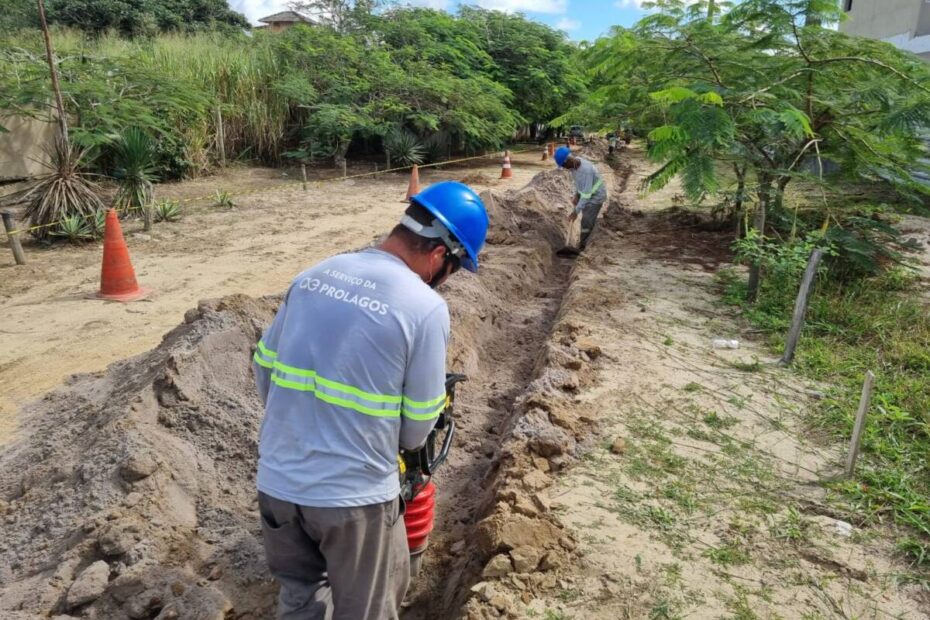 Prolagos avança com obras de água no bairro Caravelas do Peró, em Cabo Frio I Crédito da Imagem: Divulgação Prolagos