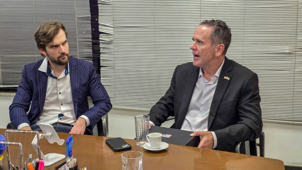Cônsul dos Estados Unidos visita Macaé e conhece indicadores de emprego, qualificação profissional e investimentos previstos para o município I Crédito da Imagem: Divulgação PMM