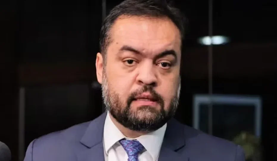 TSE rejeita recurso e mantém Cláudio Castro inelegível até 2030 por abuso de poder nas eleições de 2022 I Crédito da Imagem: Divulgação
