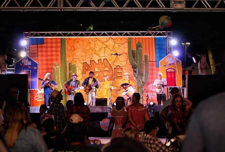 Anarriê Búzios reúne shows, quadrilhas e comidas típicas entre os dias 19 e 21 de junho na Rasa I Crédito da Imagem: Divulgação
