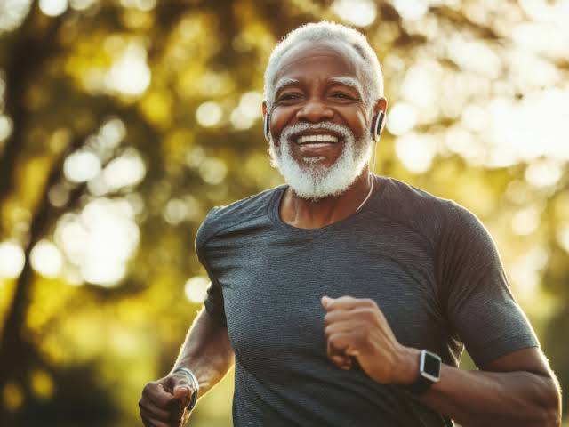 Corrida e Caminhada 60+ será realizada em outubro na Praça Santos Dumont em Búzios