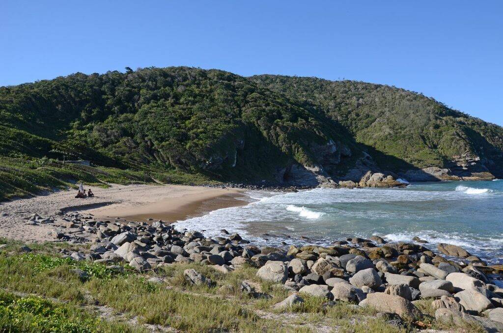 Praia de Búzios entre as cinco aprovadas para o Programa Bandeira Azul 2026/2027