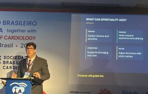 Médico do HMRP em Búzios é convidado a avaliar trabalhos em congresso de cardiologia