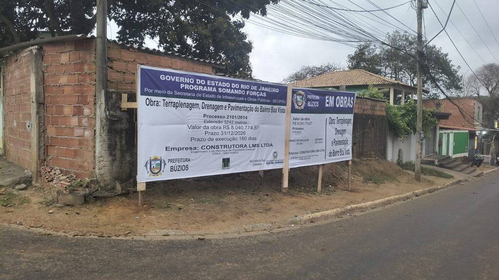 Obras de infraestrutura na Rua Maria Cecília, em Búzios
