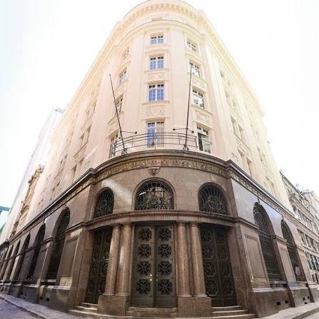 Sede do TRE-RJ onde será realizada a retotalização dos votos para governador em 10 de outubro de 2026.