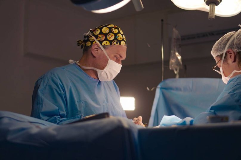 Cirurgia pós-gestação reúne técnicas para redefinir silhueta