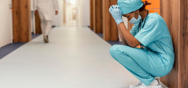 Processos por erro médico crescem 506% em um ano no Brasil