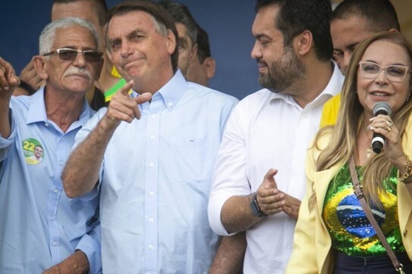 100882257_pa-rio-de-janeiro-18-10-2022eleicoes-2022bolsonaro-faz-campanha-em-sao-goncalo-e-com