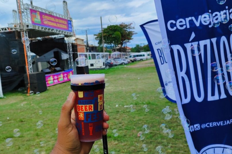 Cervejaria Búzios marcou presença no festival.


Crédito fotos: Cervejaria Búzios