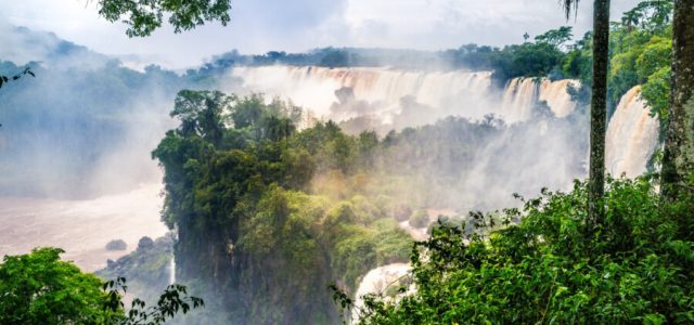 Conforto e diversão se encontram em Foz do Iguaçu