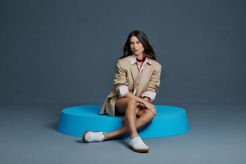 Thaila Ayala estreia nova coleção feminina da Pegada