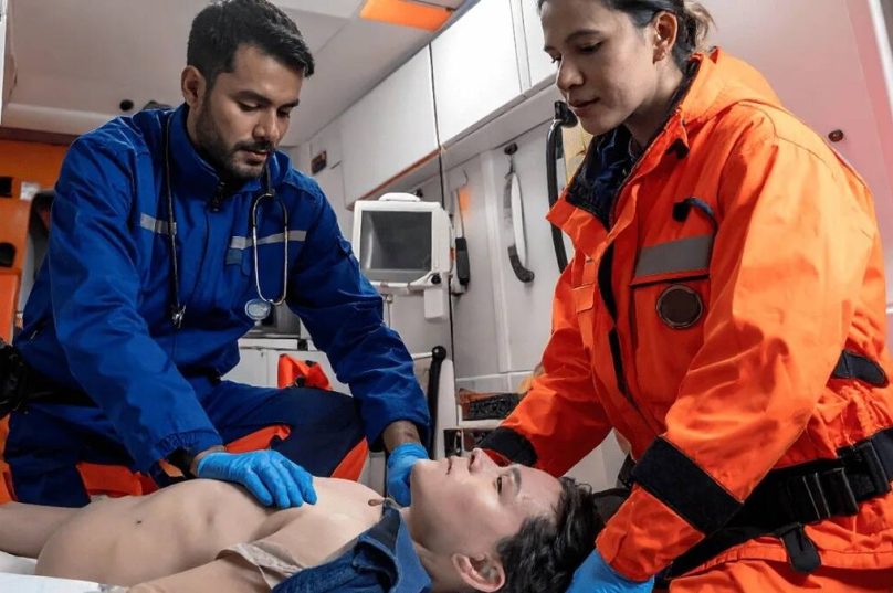 PL prevê bônus a profissionais de saúde em áreas de risco