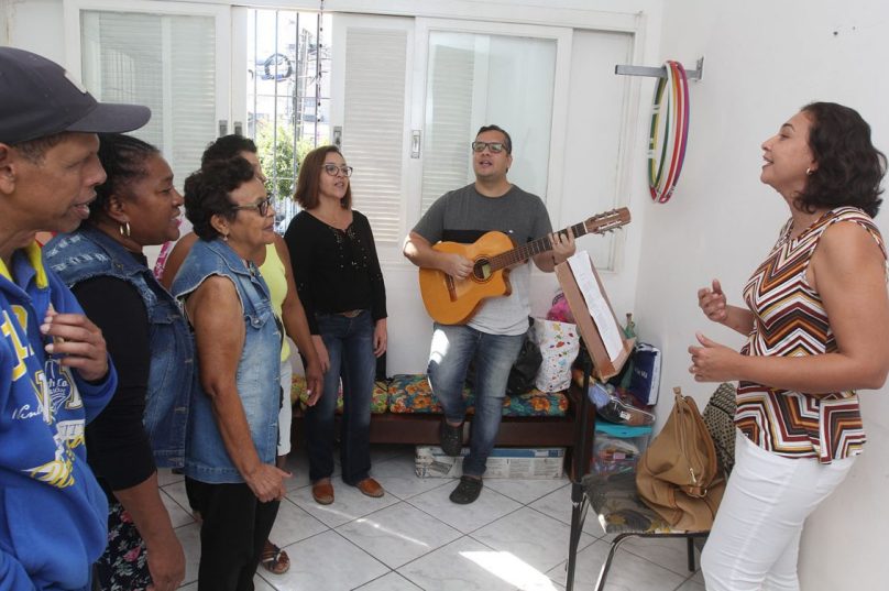 Aulas gratuitas de canto, Casa da Convivência. Macaé/RJ. Data 12/06/2018. Foto: Ana Chaffin.