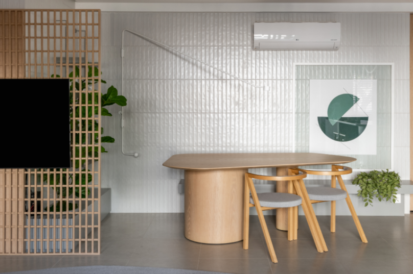 Bohrer Arquitetos assina apartamento decorado Tay
