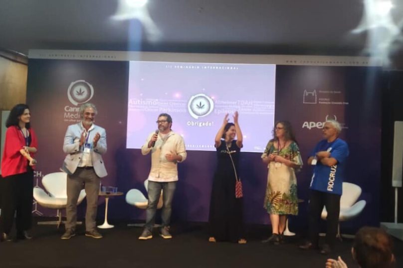 Eduardo Faveret participou do seminário como palestrante. Ele é médico neurologista e atende os assistido pelo Programa em Búzios. | Imagem: Prefeitura de Búzios.