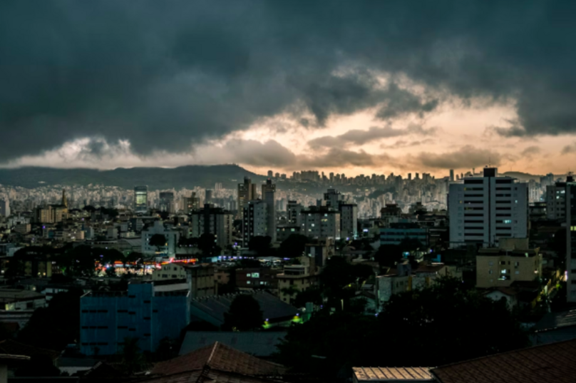 Chuvas extremas avançam no Brasil e expõem urgência por infraestrutura moderna