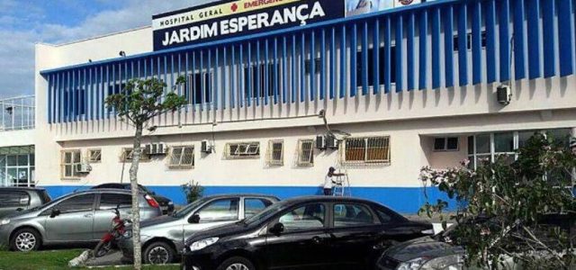 Chuva danifica hospital em Cabo Frio e força remoção de 28 pacientes; segundo andar foi interditado pela Defesa Civil / foto divulgação