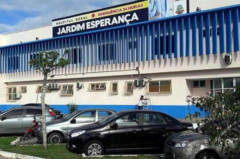 Chuva danifica hospital em Cabo Frio e força remoção de 28 pacientes; segundo andar foi interditado pela Defesa Civil / foto divulgação