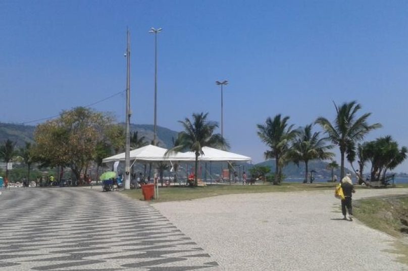 Praça Padre José de Anchieta (Praça do Rádio Amador) em Niterói