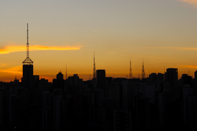 Apagões em São Paulo ampliam debate sobre energia reserva